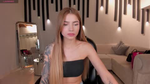 Snapshot of lexiewayne chatting on March 5, 2025, 8:00 pm Lexie online show from March 5, 2025, 8:00 pm