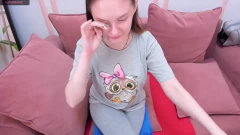 Lexi online show from September 24, 2025, 6:39 am