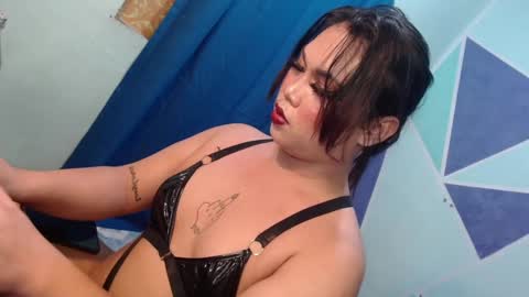 lexilorcs online show from December 17, 2024, 9:16 pm