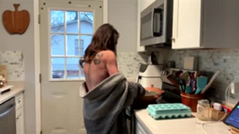 lexilovexhunghandsome online show from January 14, 2026, 4:23 pm