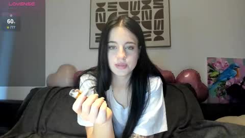 Lexi online show from November 27, 2025, 8:16 am