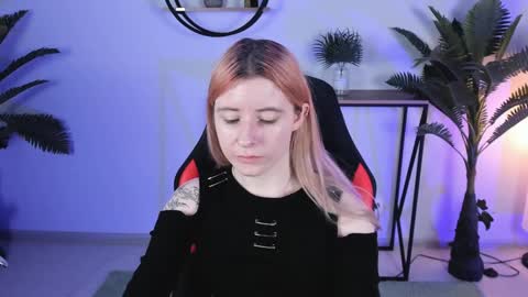 Lexi Wenford NO NUDE GODDESS online show from December 20, 2024, 8:49 am