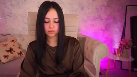 Lexi online show from May 16, 2026, 6:43 am