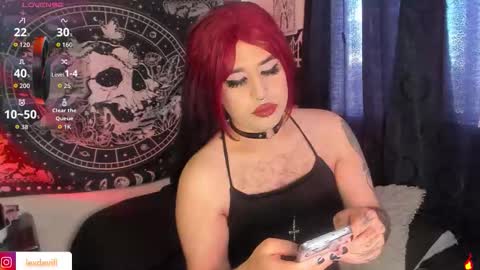 LEXXY online show from November 17, 2025, 10:15 pm