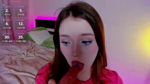 lexi miu online show from October 9, 2025, 6:28 pm