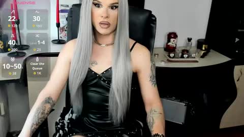 Snapshot of lexxymiss chatting on May 25, 2026, 1:50 pm eva lexy you may call me Miss online show from May 25, 2026, 1:50 pm