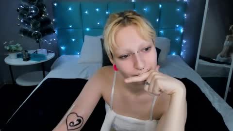 Snapshot of lexy_woorhez chatting on January 20, 2025, 9:24 am Lexy online show from January 20, 2025, 9:24 am