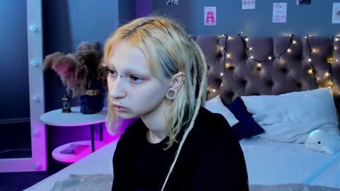 Snapshot of lexy_woorhez chatting on February 19, 2025, 10:23 am Lexy online show from February 19, 2025, 10:23 am