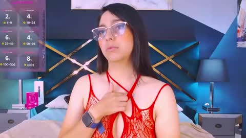 lexyblaze_ online show from May 20, 2026, 11:05 am