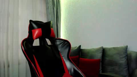 Lexy Davis online show from December 1, 2024, 10:10 pm