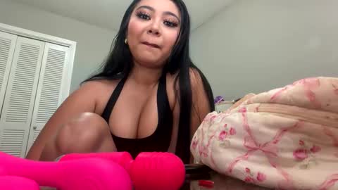 Snapshot of lexymexy22 chatting on April 28, 2026, 4:56 pm lexymexy22 online show from April 28, 2026, 4:56 pm