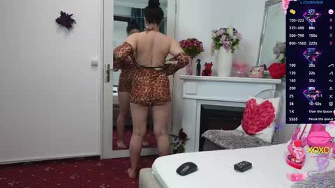 Snapshot of lexyrene chatting on April 24, 2026, 11:45 am Adina online show from April 24, 2026, 11:45 am