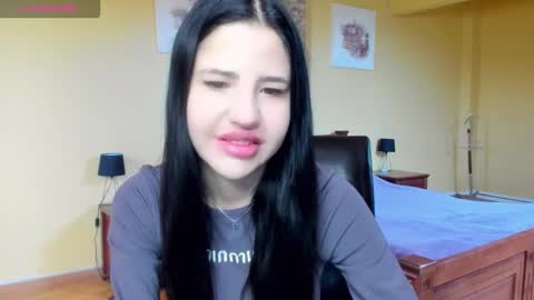 lexyswett online show from November 13, 2025, 8:24 am