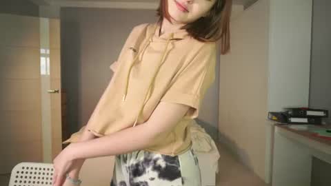 Snapshot of leyla_grace chatting on June 8, 2026, 5:08 am leyla_grace online show from June 8, 2026, 5:08 am