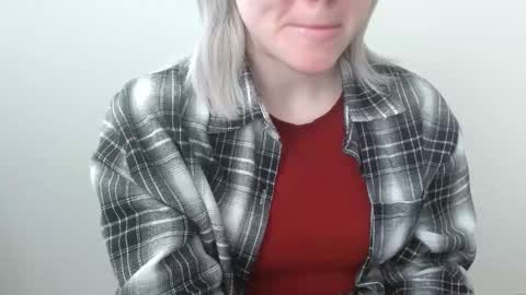 Leyla online show from March 10, 2026, 6:29 am