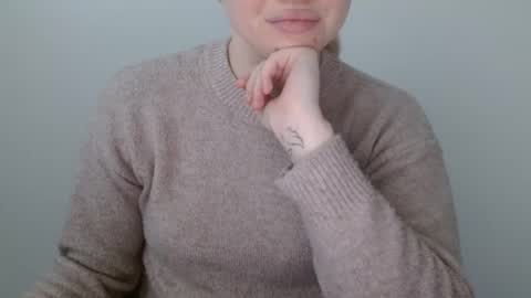 Leyla online show from March 31, 2026, 5:52 am