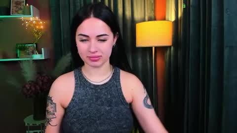 leyla_sexi online show from April 26, 2026, 7:00 pm