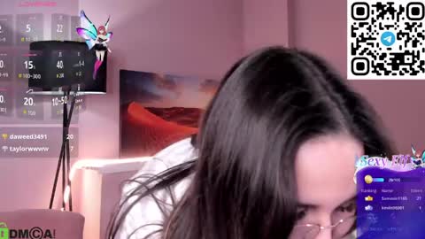 leylamirage online show from April 18, 2026, 7:07 pm