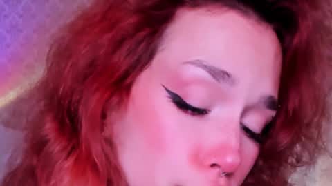 LEA online show from December 3, 2024, 3:33 pm