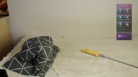 Its me  online show from April 22, 2026, 3:42 am