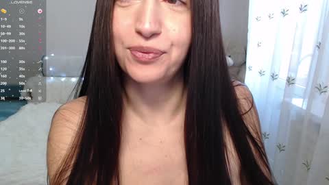 Snapshot of li_lu666 chatting on January 22, 2025, 9:24 am Lilu online show from January 22, 2025, 9:24 am