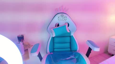 Lia  online show from February 13, 2026, 5:03 am