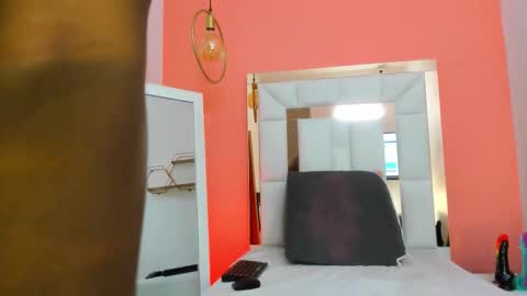 karol online show from October 16, 2025, 11:33 am