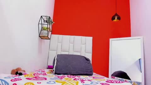 karol online show from April 17, 2026, 11:57 am