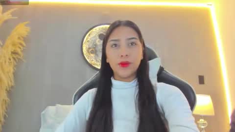 Snapshot of lia_banner chatting on October 23, 2025, 12:04 pm L I A online show from October 23, 2025, 12:04 pm