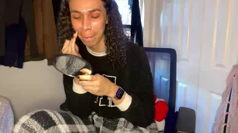 Kabroncita online show from November 24, 2025, 5:12 pm