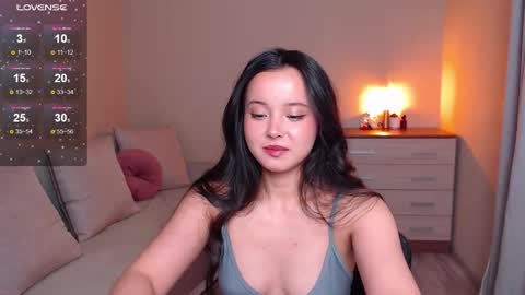 L I A online show from October 9, 2025, 4:16 pm