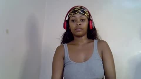 lia online show from November 2, 2025, 2:25 am