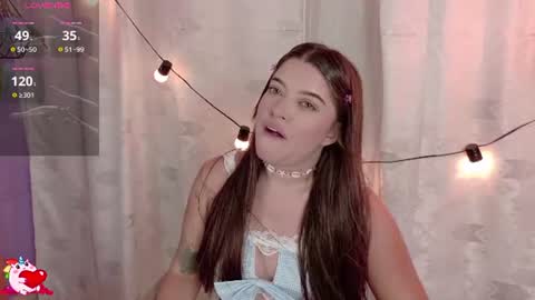 lia_little18 online show from July 17, 2026, 8:57 pm