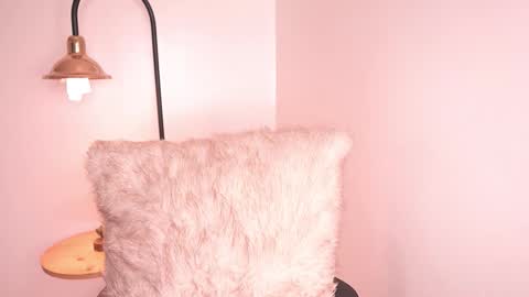 liaa online show from March 27, 2026, 1:44 am