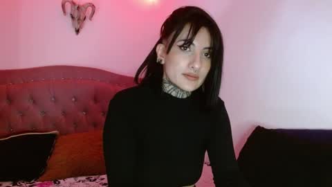 lia spicy   ig online show from January 27, 2025, 5:04 pm