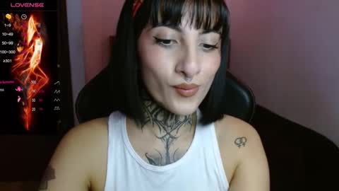 lia spicy   ig online show from February 28, 2025, 2:53 pm