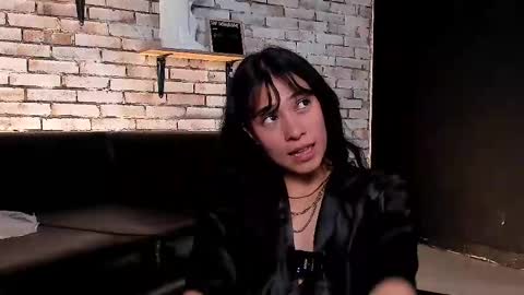 Liana online show from March 10, 2025, 5:39 pm