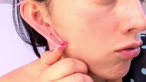 Little Queen Lia  online show from February 12, 2025, 9:11 pm