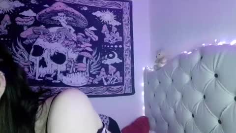 Snapshot of lia_whitexx chatting on July 4, 2026, 2:29 am lia_whitexx online show from July 4, 2026, 2:29 am