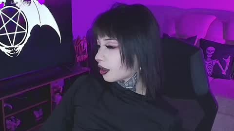 Snapshot of liaa_rodriguezz chatting on February 17, 2025, 10:03 pm Liaa online show from February 17, 2025, 10:03 pm