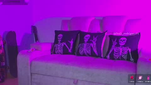 Snapshot of liaa_rodriguezz chatting on February 21, 2025, 3:12 am Liaa online show from February 21, 2025, 3:12 am