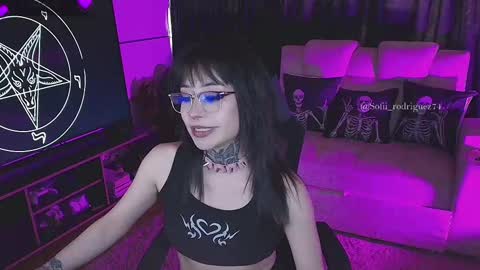 Snapshot of liaa_rodriguezz chatting on February 28, 2025, 9:12 pm Liaa online show from February 28, 2025, 9:12 pm