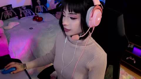 Snapshot of liaa_rodriguezz chatting on October 11, 2025, 11:47 pm Liaa online show from October 11, 2025, 11:47 pm