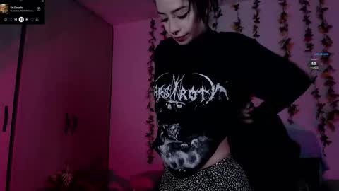 Snapshot of liaa_rodriguezz chatting on November 10, 2025, 1:59 am Liaa online show from November 10, 2025, 1:59 am