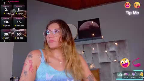 Snapshot of liaamoretti__ chatting on July 14, 2026, 10:21 am L I A online show from July 14, 2026, 10:21 am