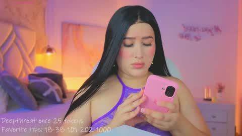 Snapshot of liacox chatting on June 1, 2026, 8:43 pm Lia Cox online show from June 1, 2026, 8:43 pm