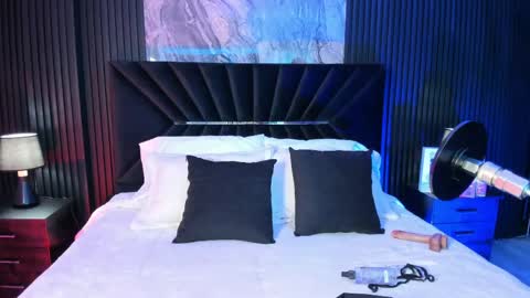 Liah Fontaine online show from April 13, 2026, 11:16 am