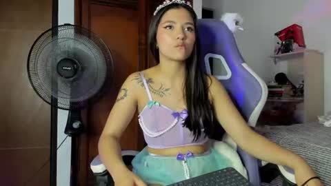 Snapshot of liajohnnson chatting on July 25, 2026, 4:54 am liajohnnson online show from July 25, 2026, 4:54 am