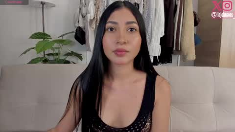 Snapshot of liajohnsons_ chatting on May 7, 2026, 1:55 am Lia Johnsons online show from May 7, 2026, 1:55 am