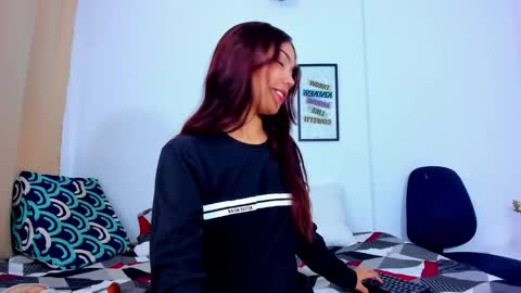 Lia Kitty online show from October 14, 2025, 1:56 pm
